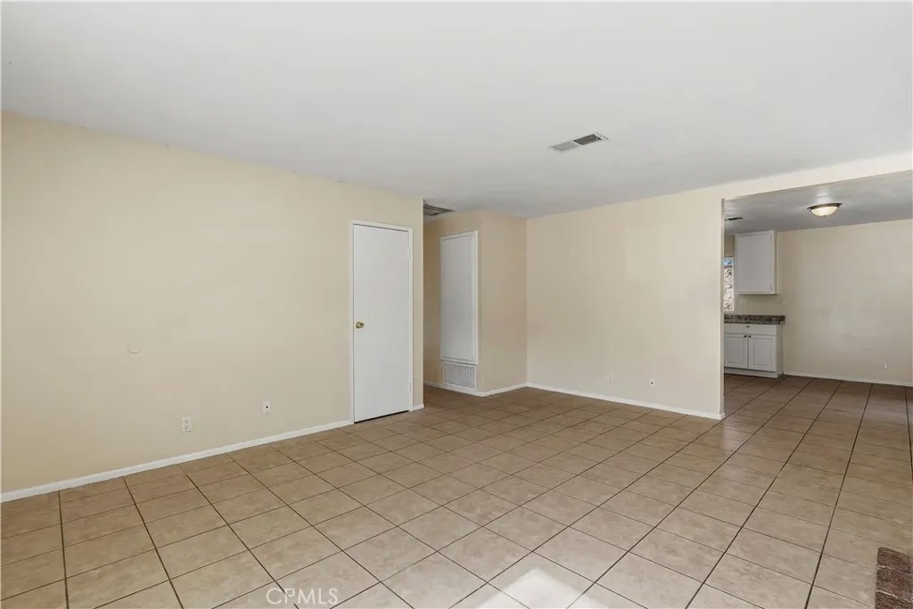 40015 172nd East