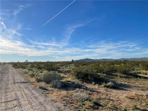 0 Chamberlain Adelanto CA 92311