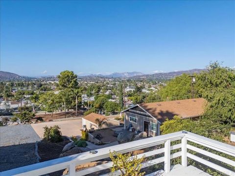 1233 Bonita Way El Cajon CA 92019
