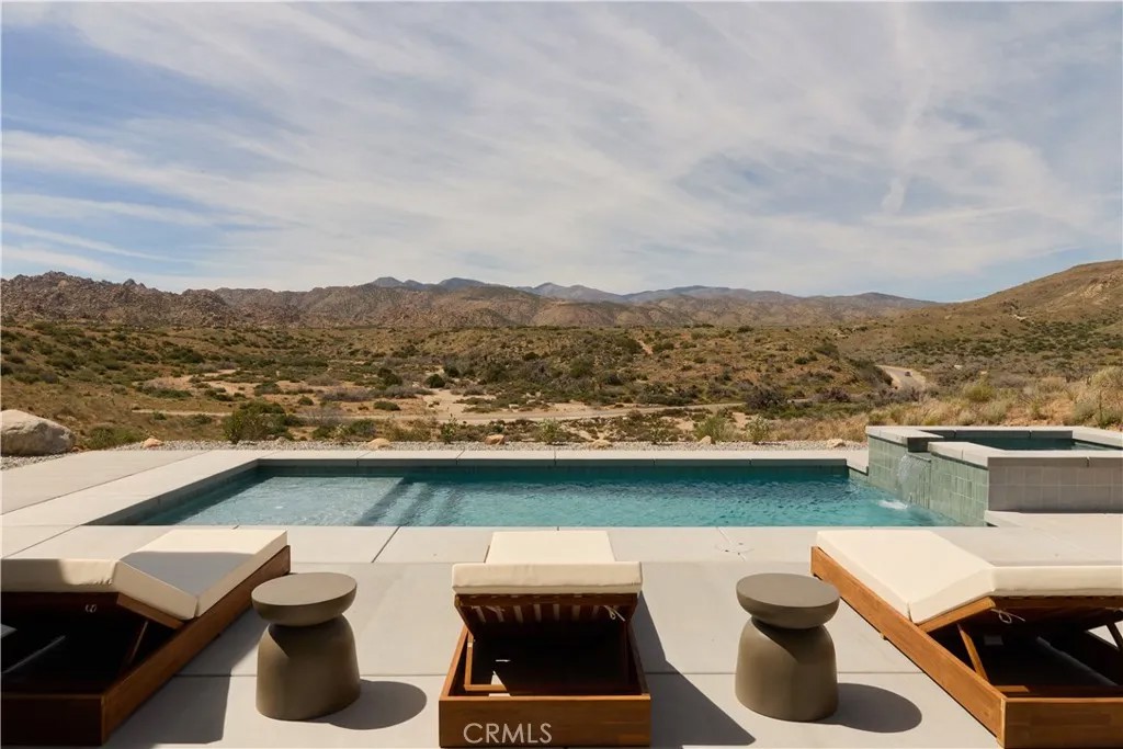 5137 Pioneertown Road