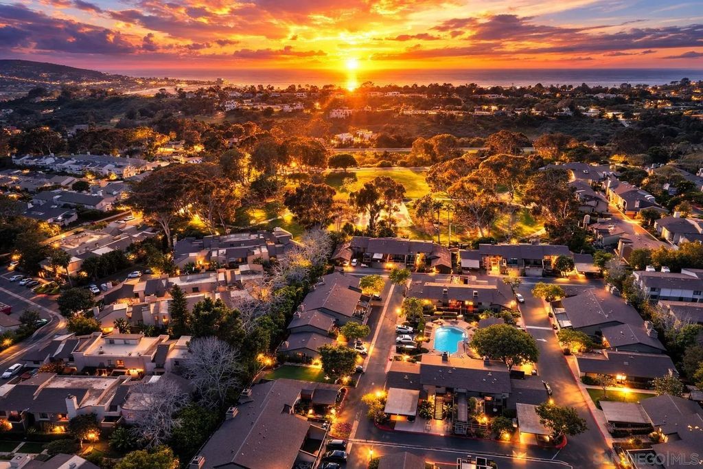 Photo of 8368 Via Sonoma, La Jolla, CA 92037 (MLS # 260005302)