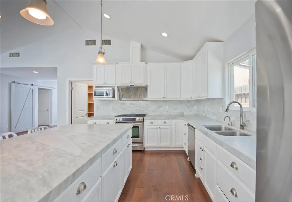 17343 Martha Street