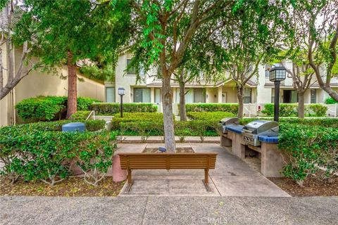 Tiny photo for 2567 Plaza Del Amo #109, Torrance, CA 90503 (MLS # SB25245615)