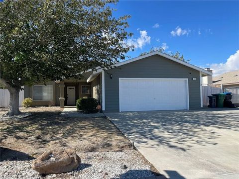 Photo of 433 Ashton St, Ridgecrest, CA 93555 (MLS # OC25245476)