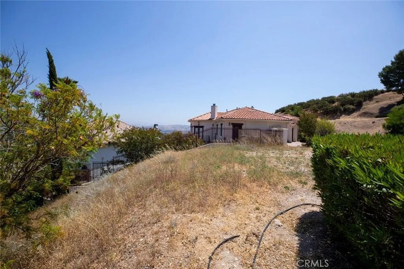 23805 Bella Vista