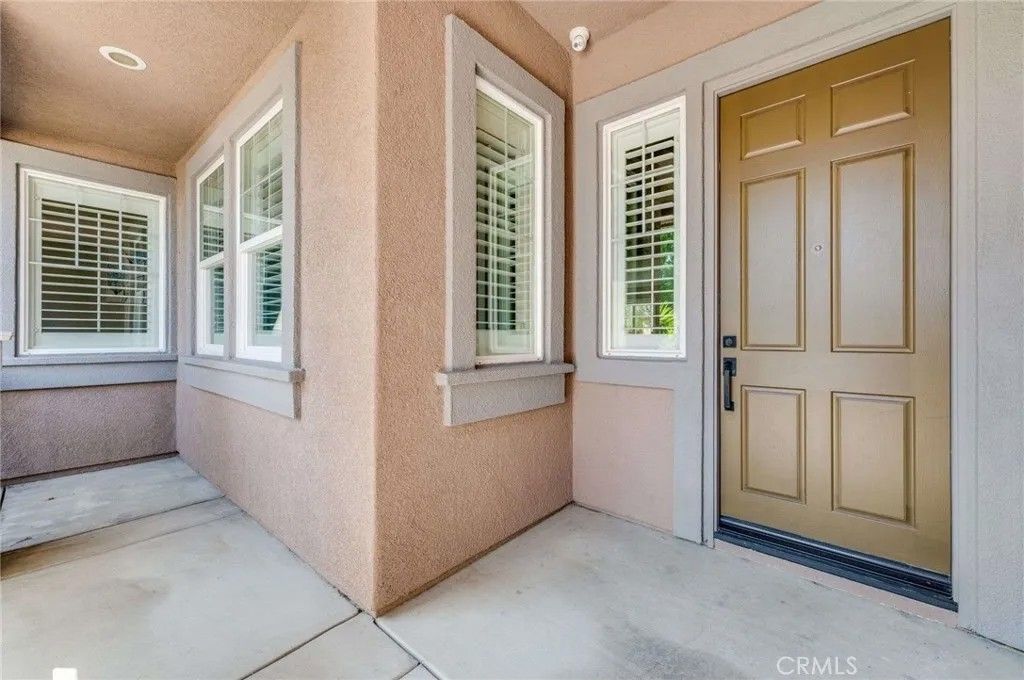 Photo of 610 Barbre Ln, Corona, CA 92879 (MLS # RS26017448)