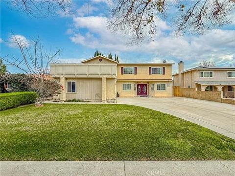 Photo of 1814 Glenview Avenue, Simi Valley, CA 93063 (MLS # NS26022749)