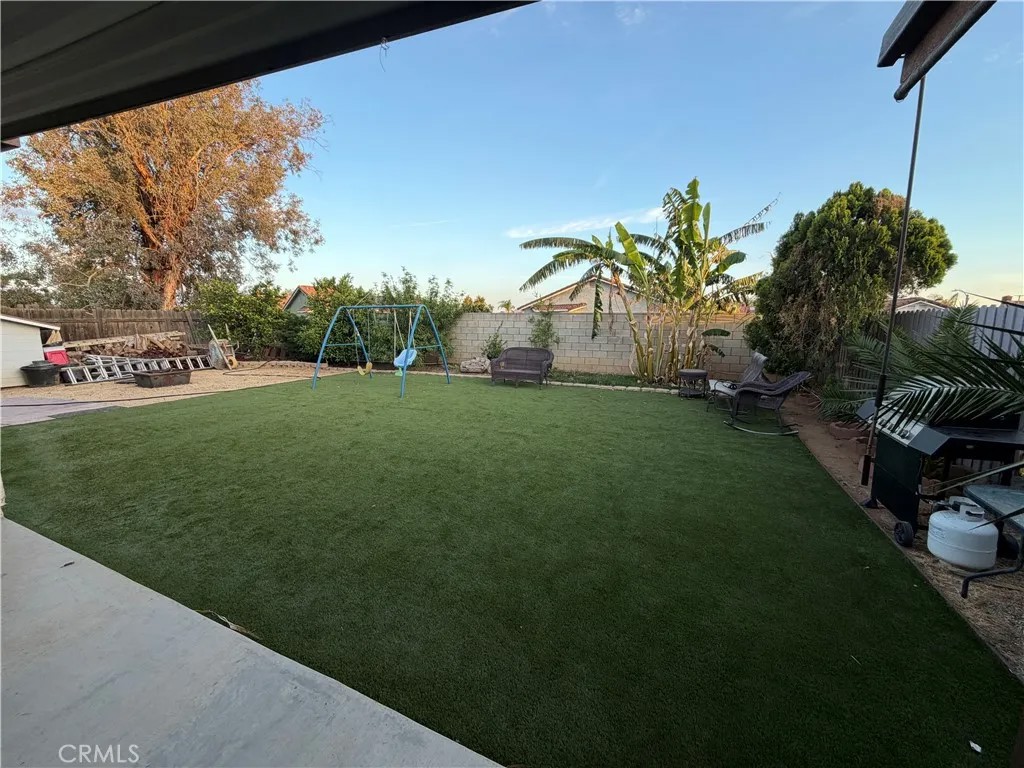 25595 Cedarbrook