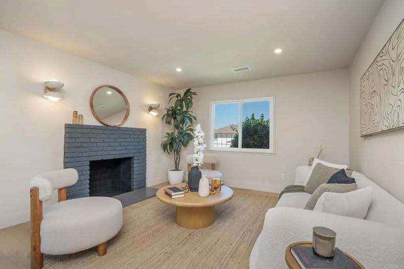 1622 Sunny Heights Dr