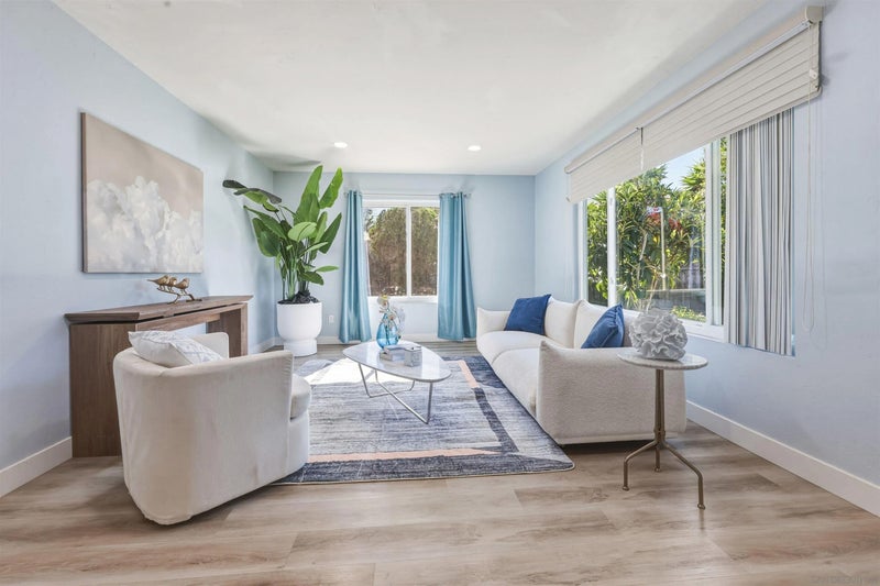7760 Parkdale Cove