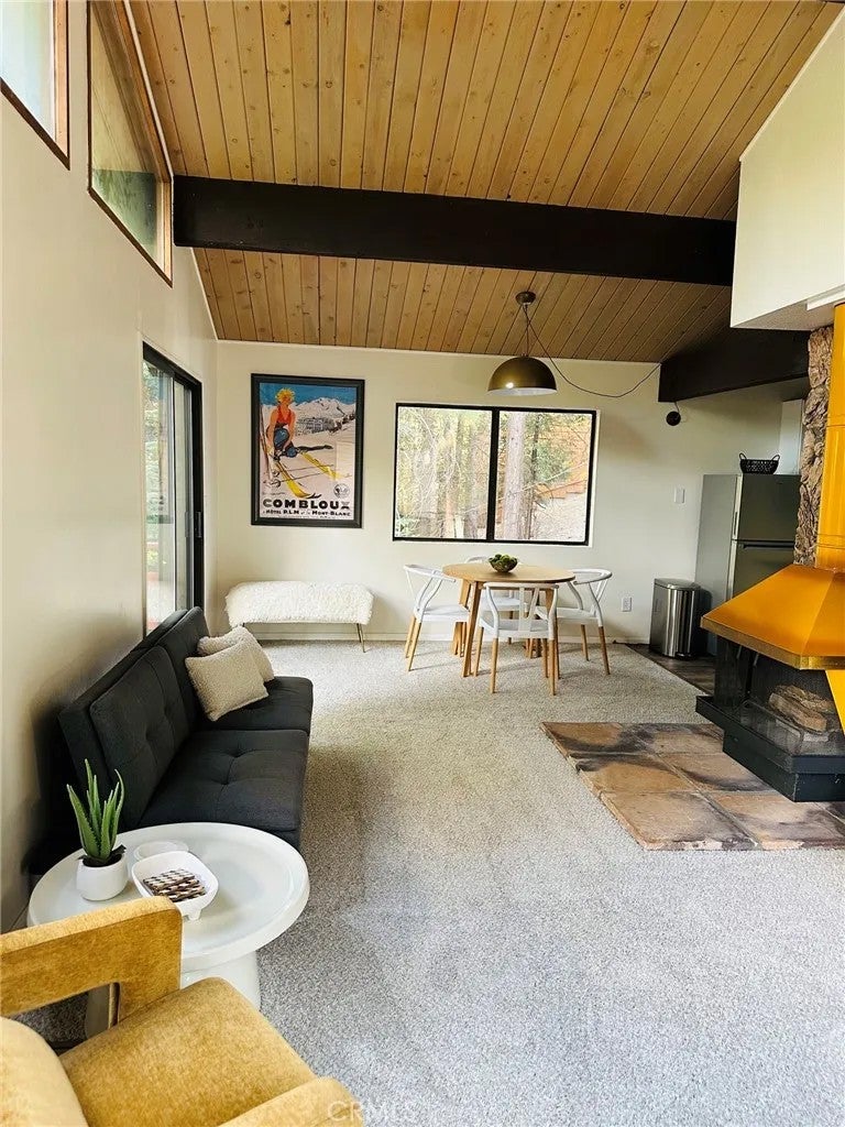 26227 Lake Forest