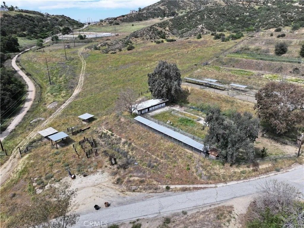 Photo of 0 Wildwood Canyon, Yucaipa, CA 92399 (MLS # SW26065185)