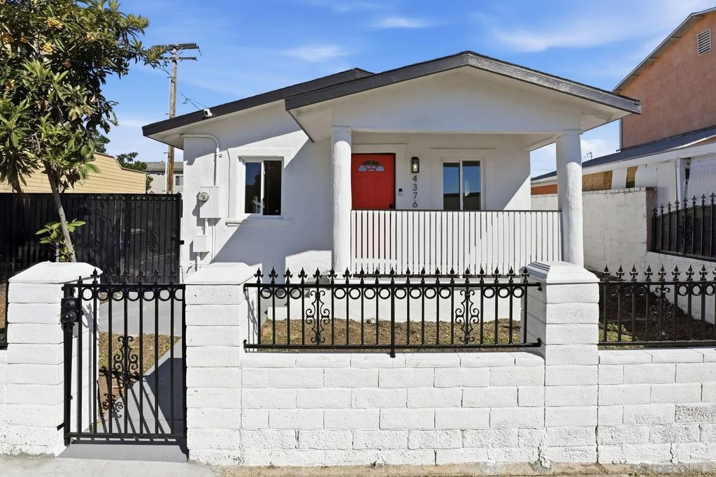 Photo of 4376 Myrtle Ave, San Diego, CA 92105 (MLS # 260003011)