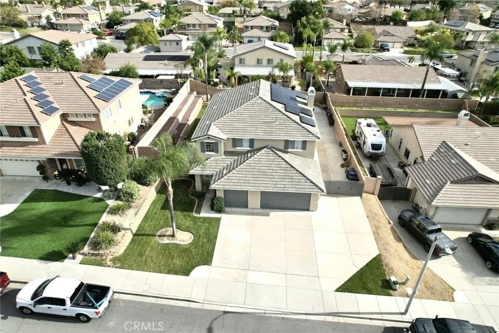 Photo of 7833 CALLE CARRISA Street, Highlands, CA 92346 (MLS # IG26019721)