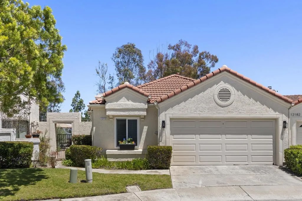 12172 Caddy Row