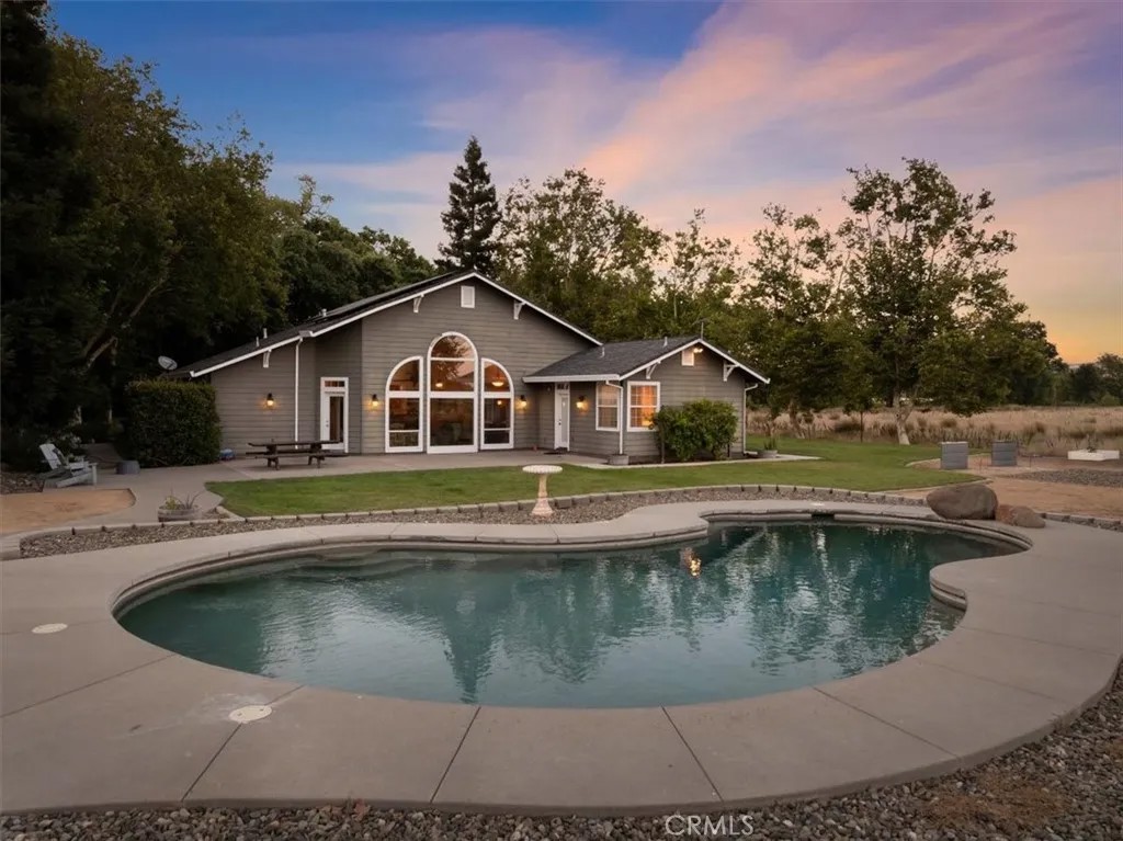 10975 Shasta Boulevard