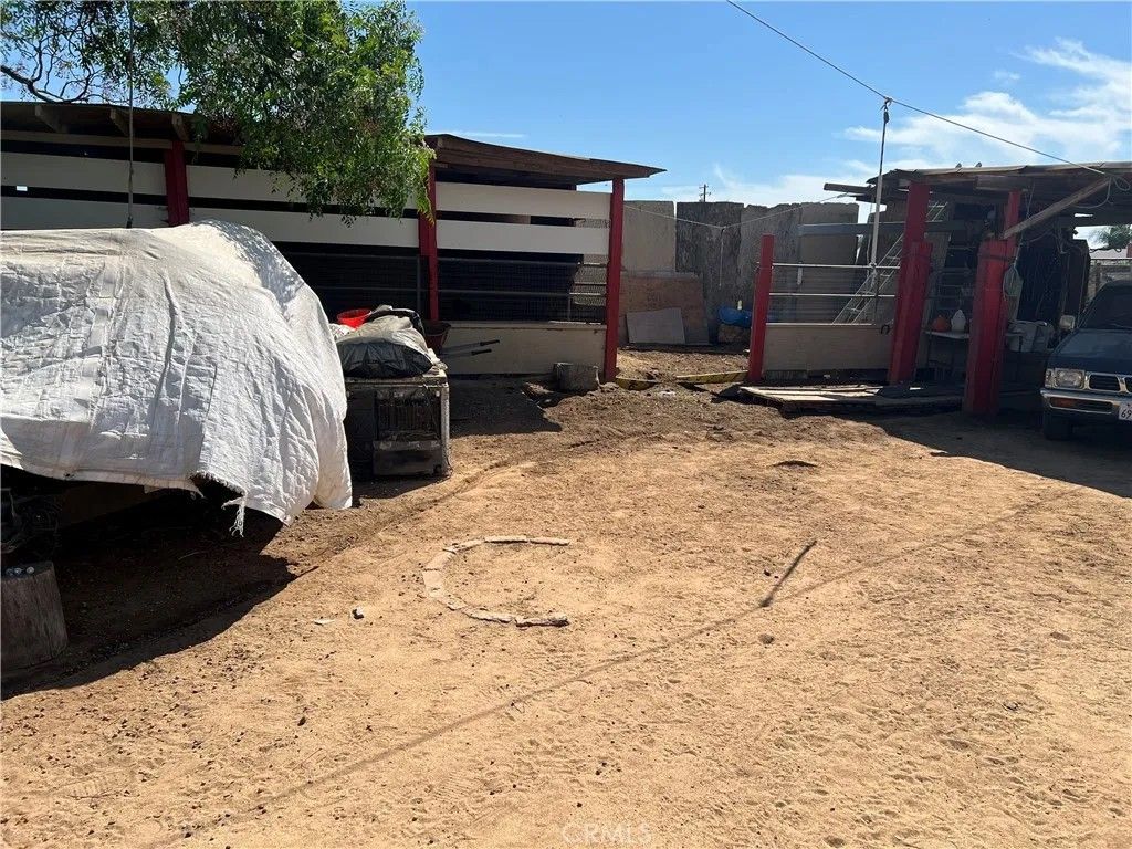 Photo of 9206 Limonite Ave, Jurupa Valley, CA 92509 (MLS # CV26062653)