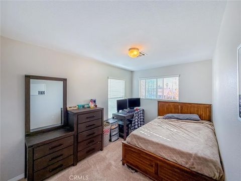 Tiny photo for 43956 Gillan Avenue, Lancaster, CA 93535 (MLS # SR25281989)