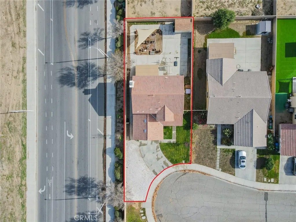 Photo of 43956 Gillan Avenue, Lancaster, CA 93535 (MLS # SR25281989)