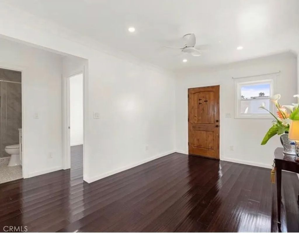 Photo of 501 Avenue B #C, Redondo Beach, CA 90277 (MLS # PW26060385)