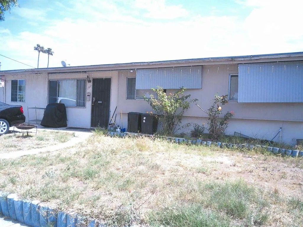 Photo of 162 E Oneida Street, Chula Vista, CA 91911 (MLS # PTP2603275)