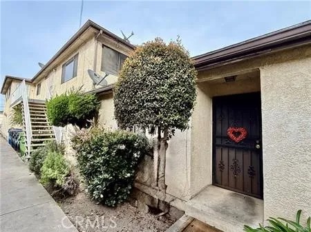 364 W 15th
