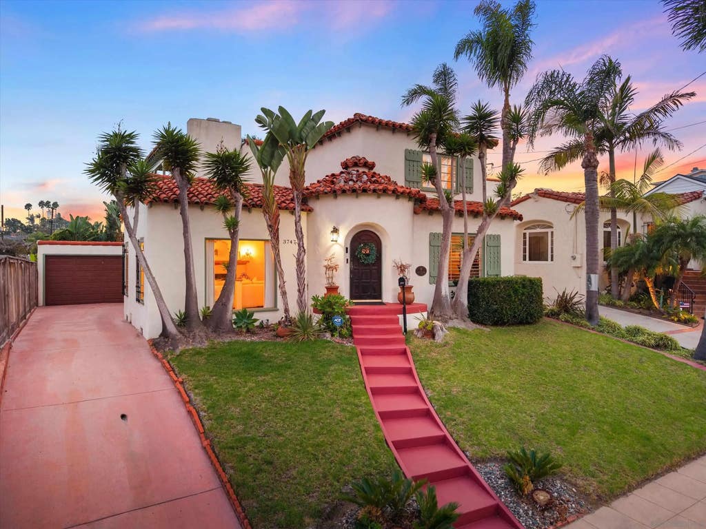 Photo of 3747 Milan Street, San Diego, CA 92107 (MLS # 260020212)