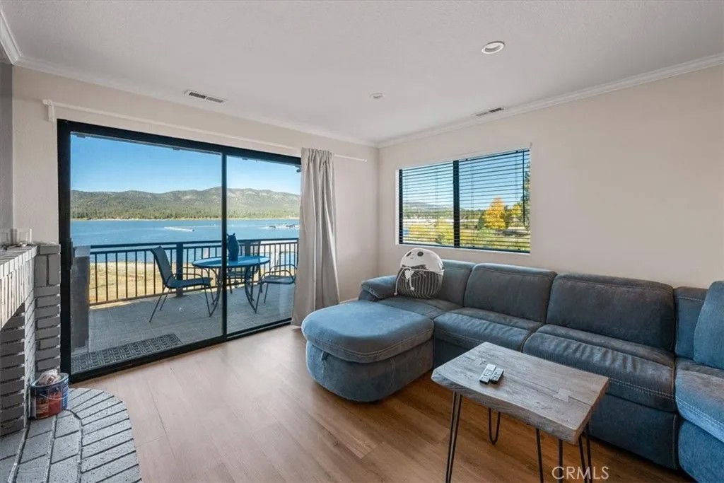 40670 Big Bear 203