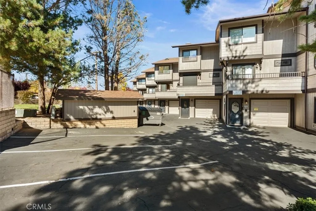 40670 Big Bear 203