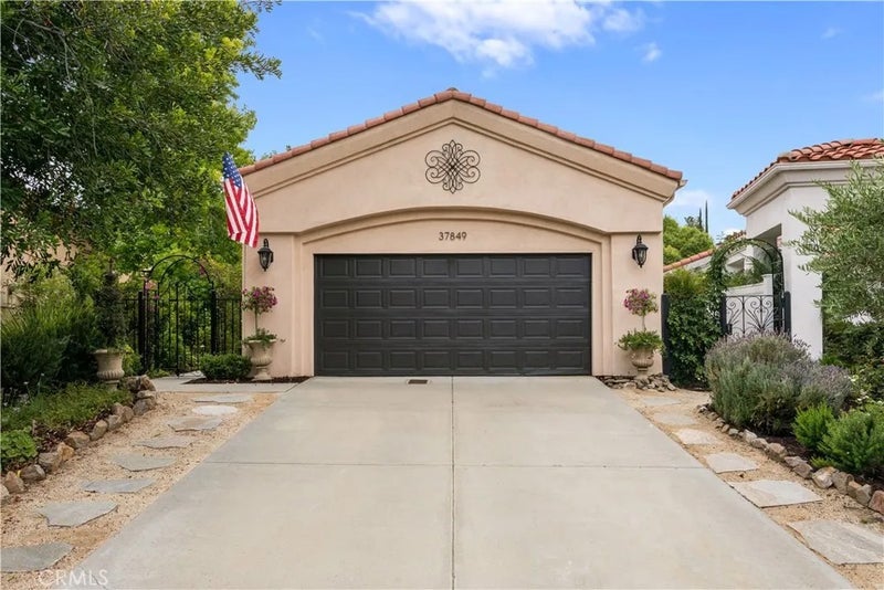 37849 Bear View Circle