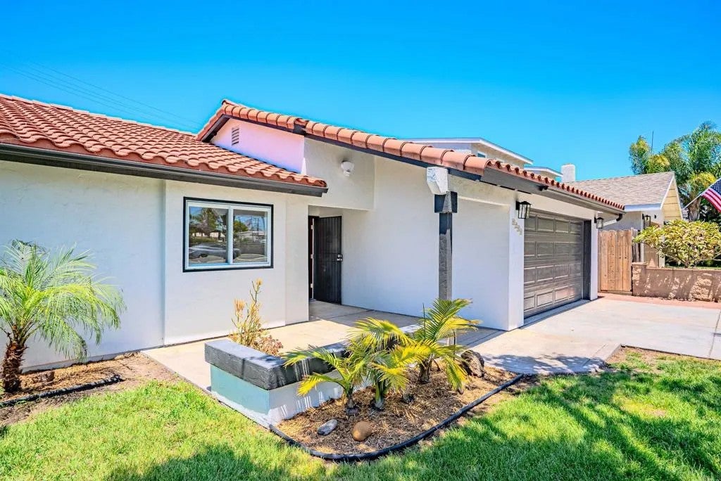Photo of 1250 Connecticut St, Imperial Beach, CA 91932 (MLS # PTP2605158)