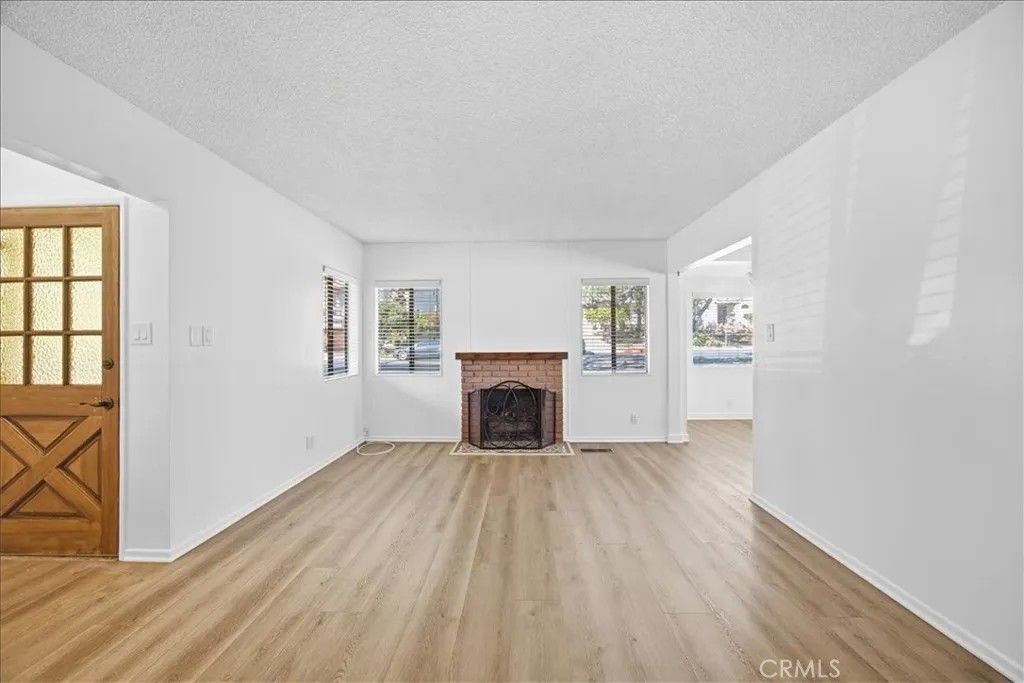 Photo of 819 N Maria Ave, Redondo Beach, CA 90277 (MLS # SB26076600)