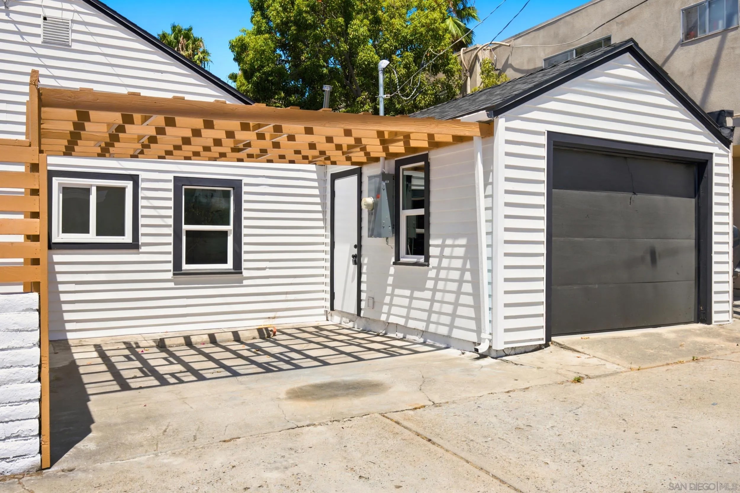 2120 Madison Ave