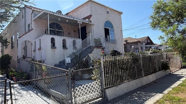 962 N Ditman, Los Angeles
