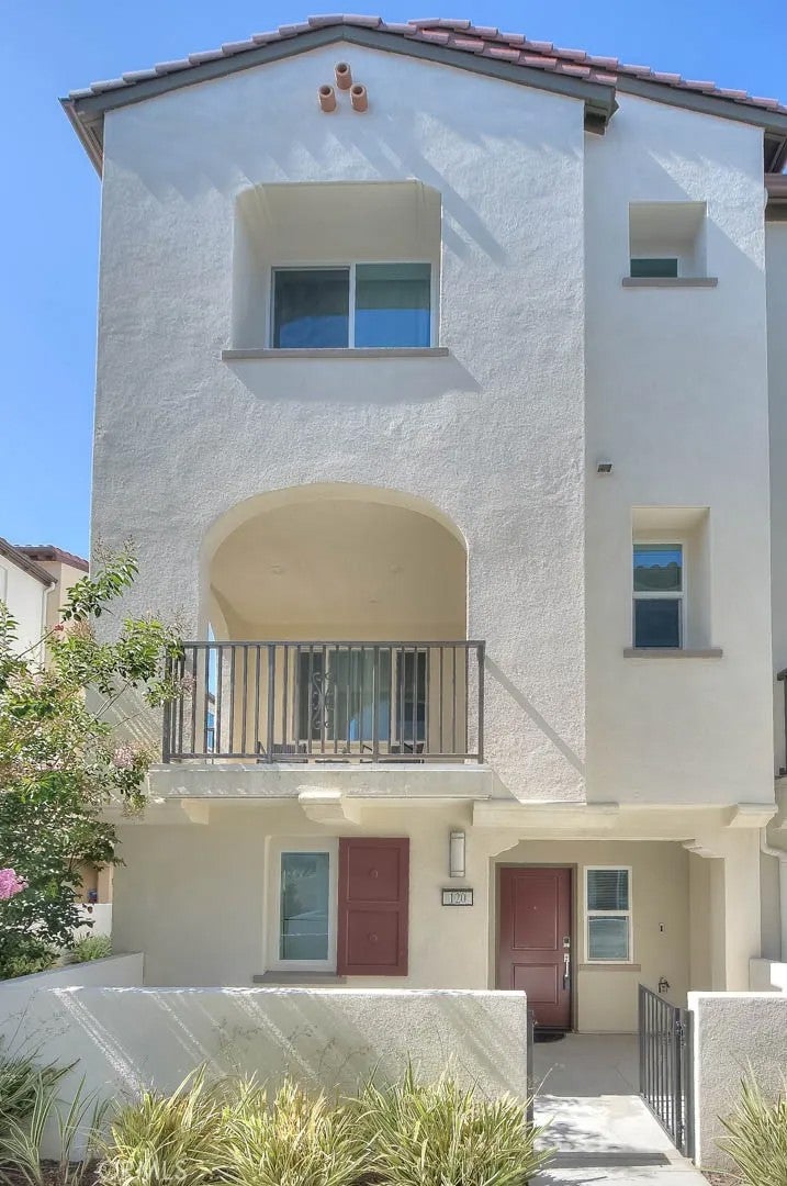 Photo of 2750 W 182nd ST #120, Torrance, CA 90504 (MLS # AR26213733)