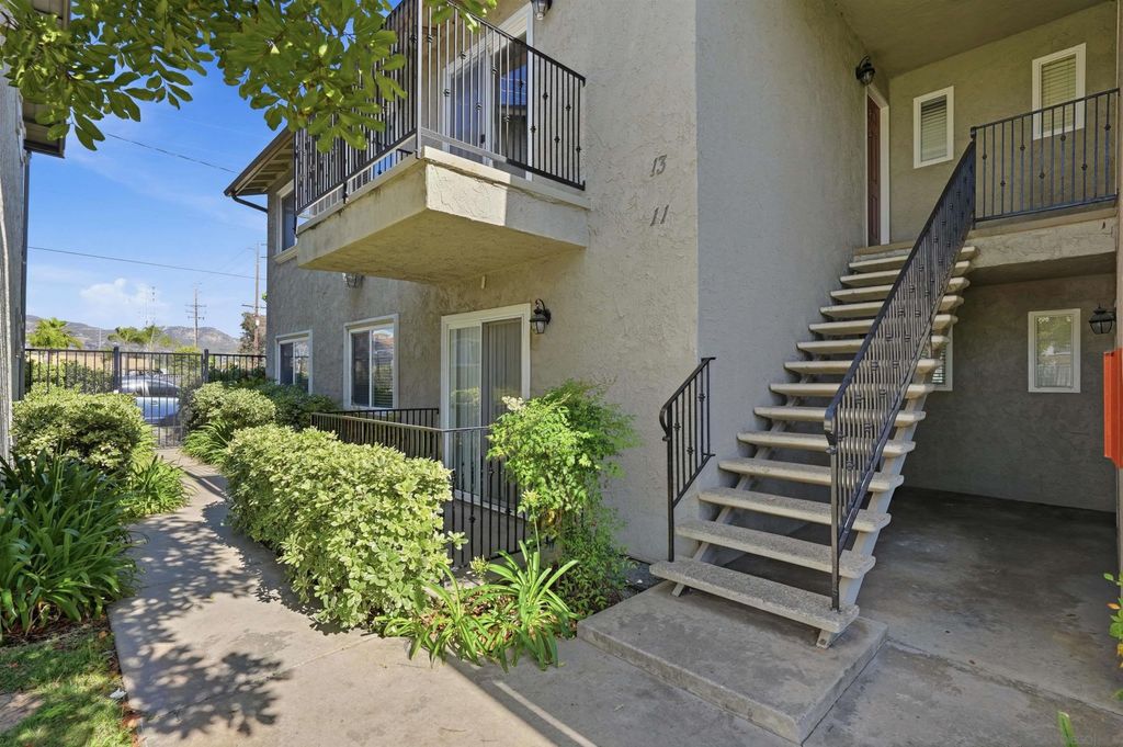 Photo of 1490 Naranca Ave #11, El Cajon, CA 92021 (MLS # 260012206)