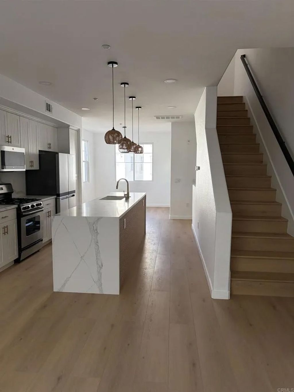 Photo of 815 Harbor Cliff Way #239, Oceanside, CA 92054 (MLS # NDP2511458)