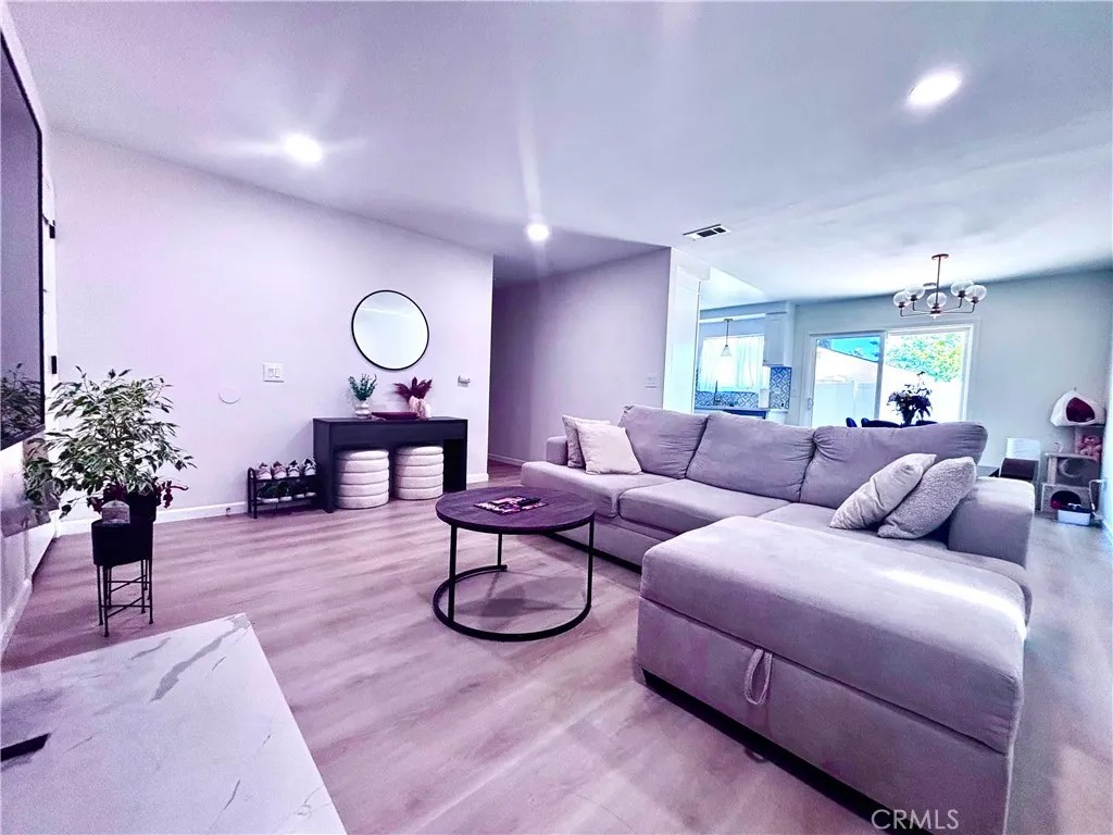 2969 Crestwood Place