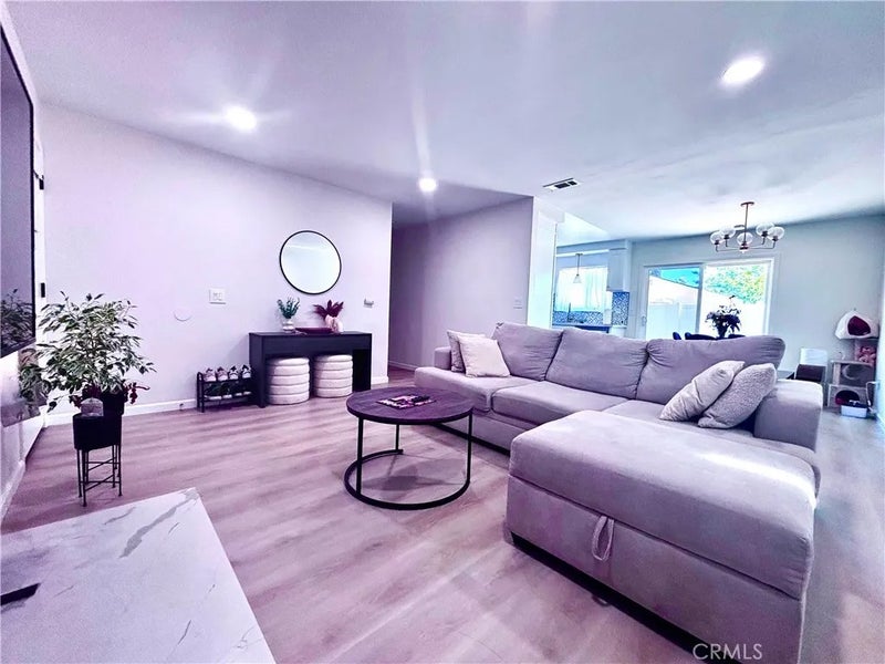 2969 Crestwood Place