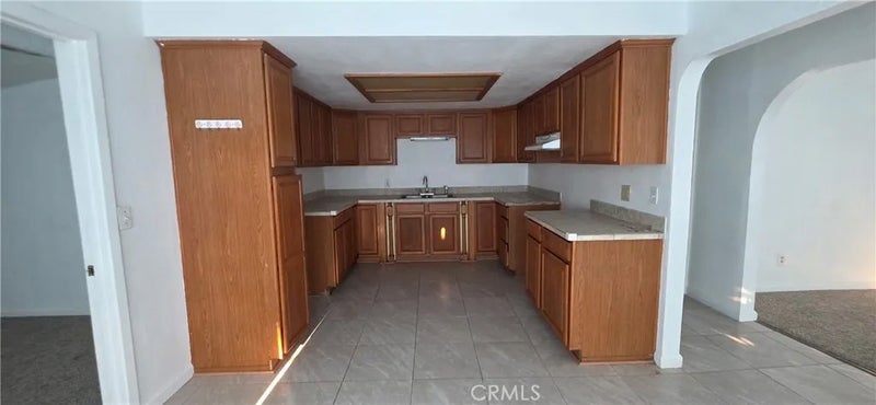 2894 Elm