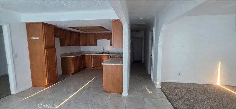 2894 Elm