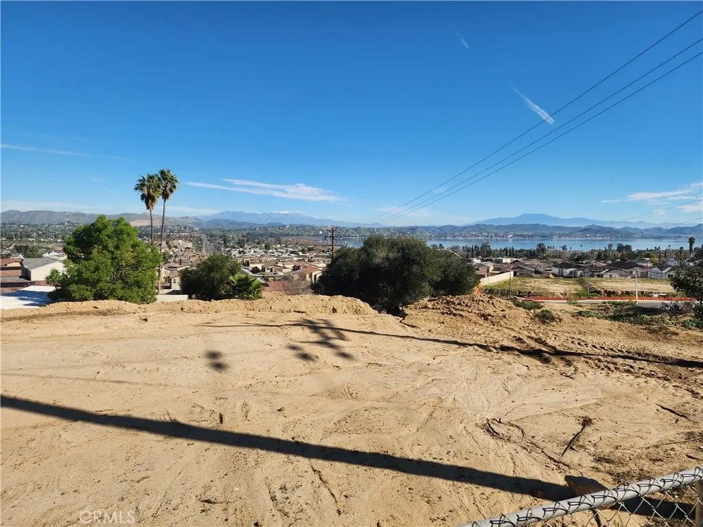 Photo of 11 Bowmore, Lake Elsinore, CA 92530 (MLS # SW25267074)