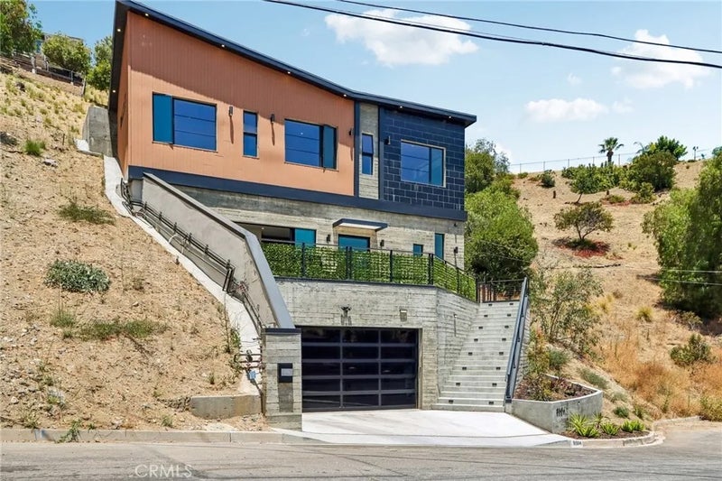 8504 Outland View Drive