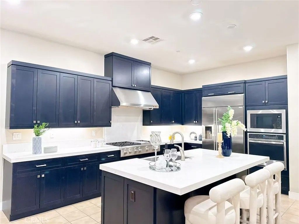 Photo of 158 Scale, Irvine, CA 92618 (MLS # OC25280900)