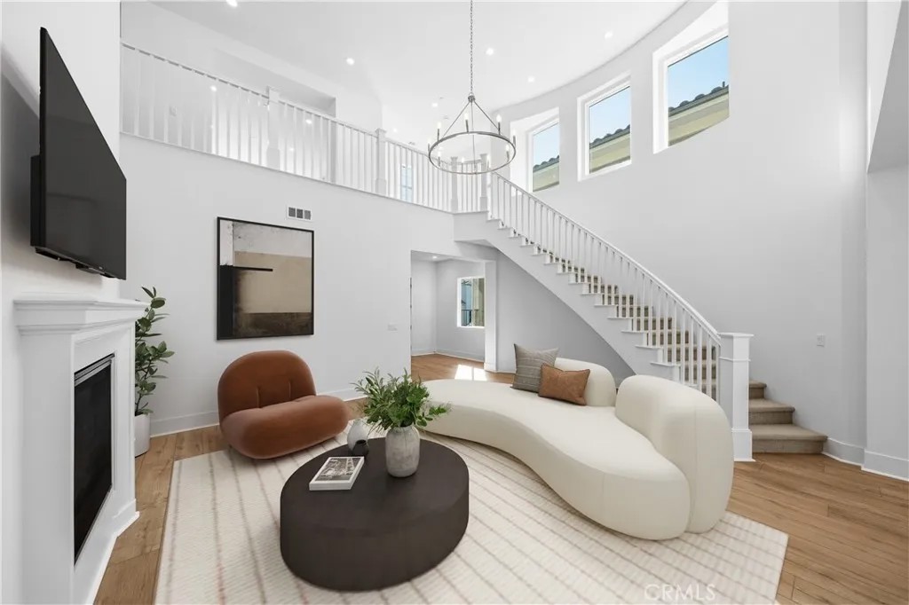 5817 Sunrise Ridge Lane