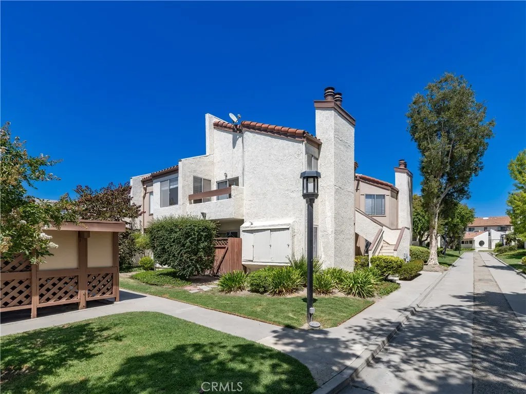 1724 Sinaloa Road 227