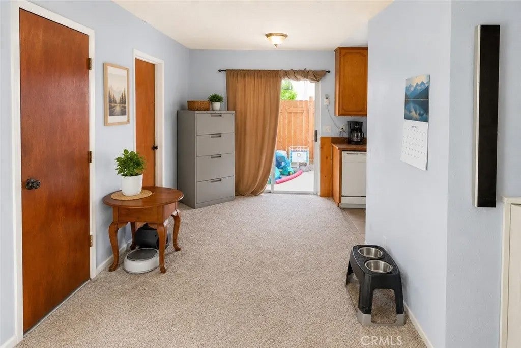 5620 Cahuilla