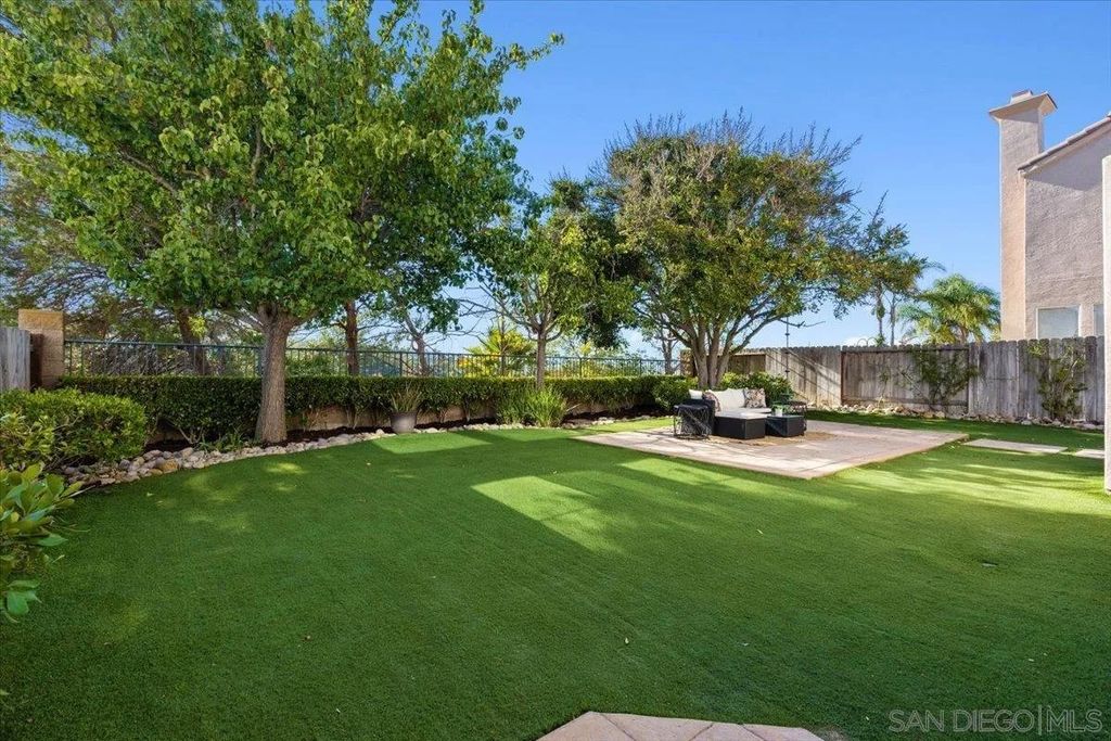 Photo of 10818 Caminito Arcada, San Diego, CA 92131 (MLS # 250044472)