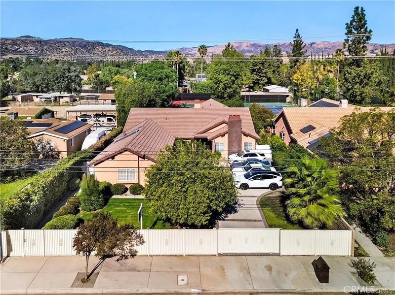 22329 Plummer