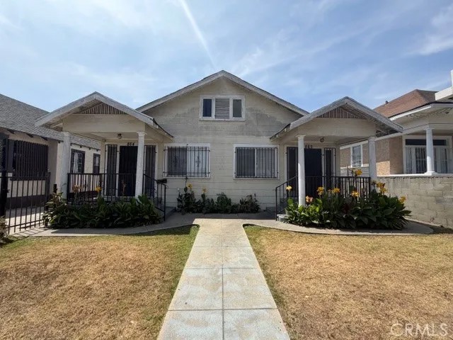 862 E 49th Street